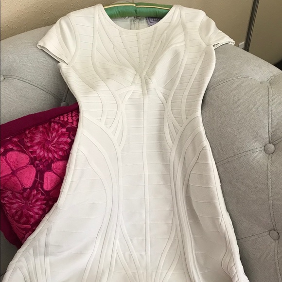 Hervé Léger dress - Picture 3 of 5